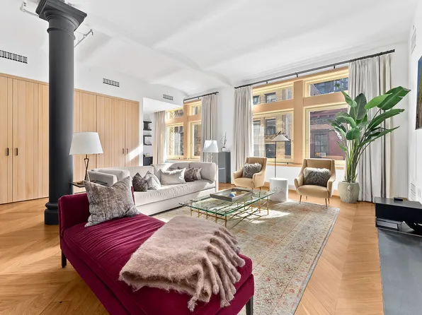 37 East 12th Street image 1 of 18