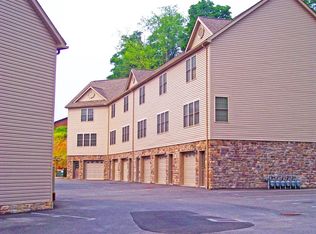 7 Pineview Pl, Morgantown, WV 26505