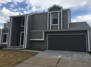17602 E Kepner Dr, Aurora, CO 80017
