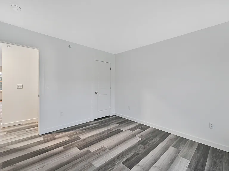 Mt. Nebo Apartments — Photo 45
