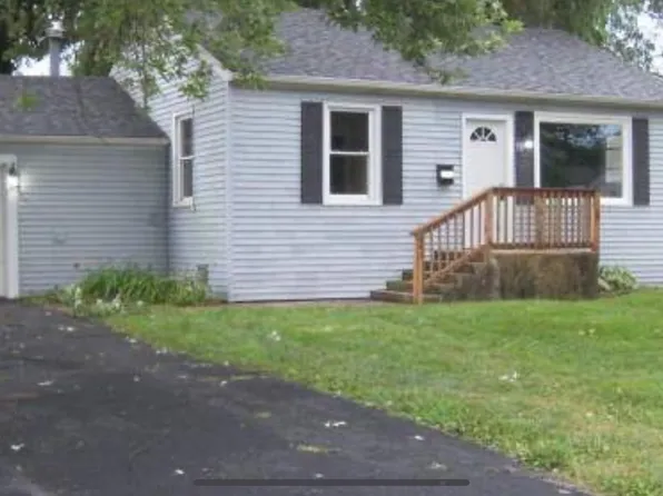 649 S Outer Dr, Wilmington, IL 60481