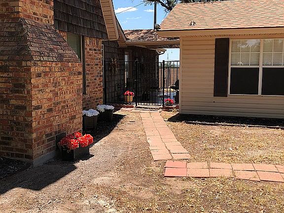 3rd image of 1016 County Road 314