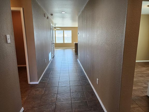 3rd image of 115 Carrington St