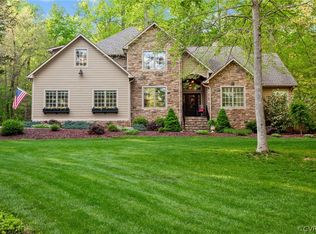 1687 Monocan Dr, Nellysford, VA 22958