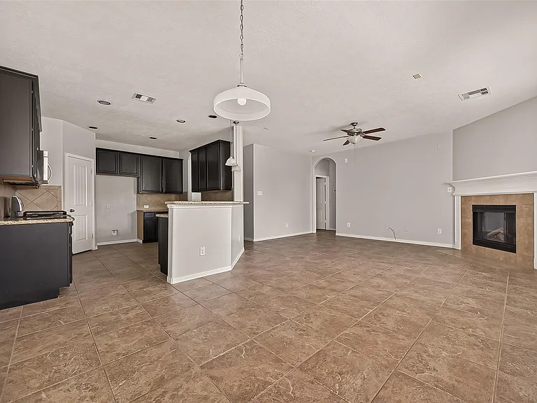 24906 Clover Ranch Dr — Photo 17