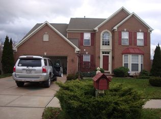 6008 Hawthorn Dr, Coraopolis, PA 15108
