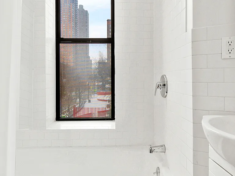 356 W 56th St #7 — Photo 7