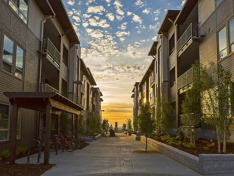 The View at Golden Ridge — Photo 24