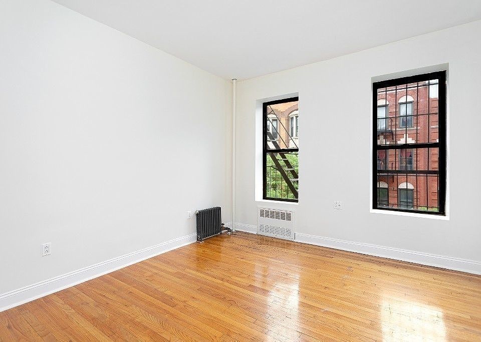1st image of 209 W 80th St #6D