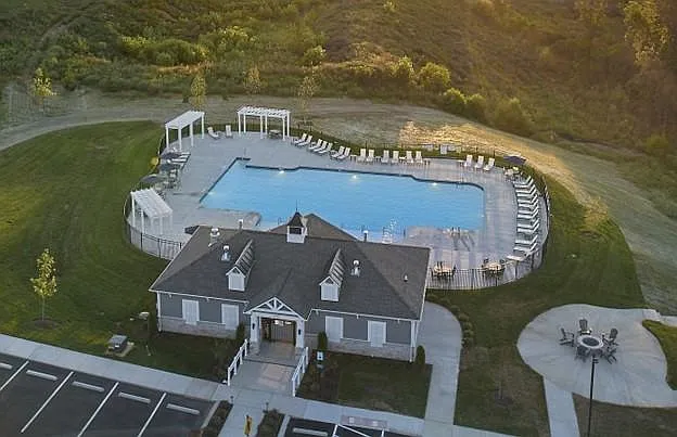 Community pool