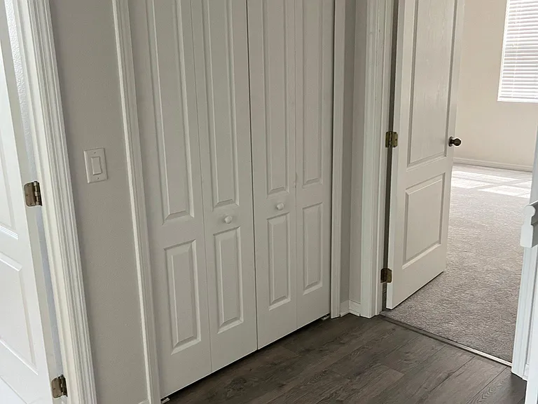 208 Deepcove Rd — Photo 11