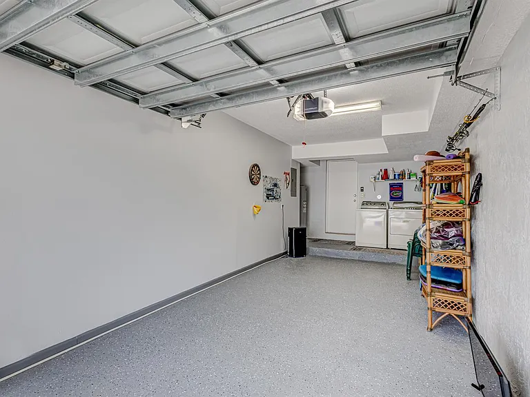 207 Mainsail Cir — Photo 38