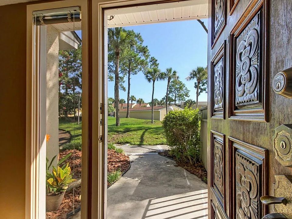 1st image of 7902 Los Robles Ct
