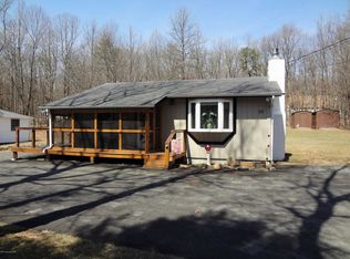 95 Hunter Ln, Albrightsville, PA 18210