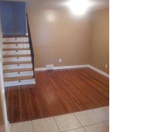 5th image of 5165 Glenwood Dr
