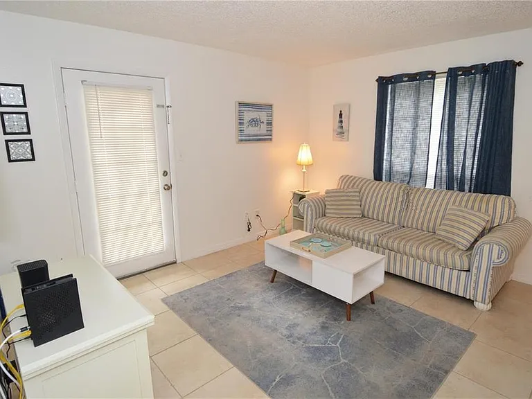8625 Mallard Reserve Dr #101 — Photo 15