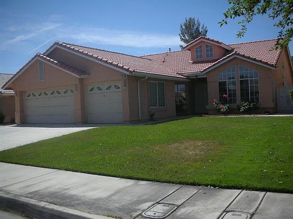 3rd image of 14293 Hillsborough Dr