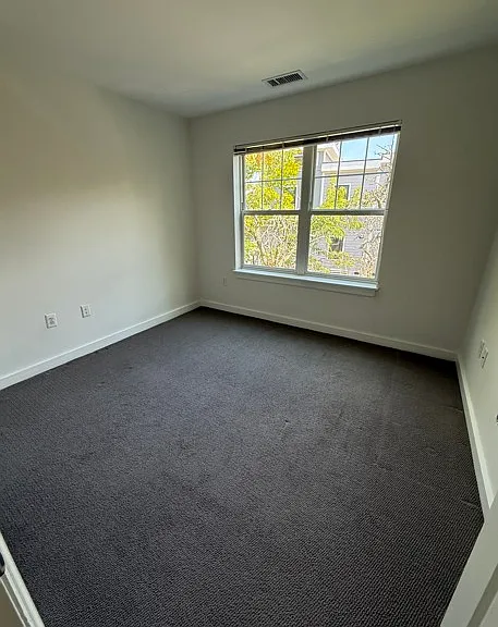 11 Alder St #4-2D — Photo 6