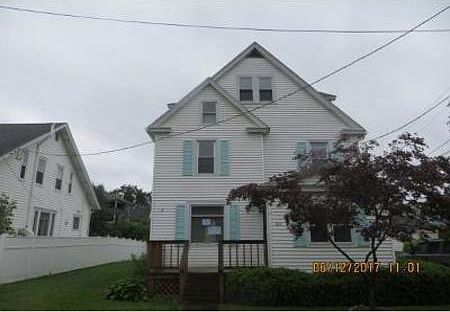 2nd image of 1606 Monroe St