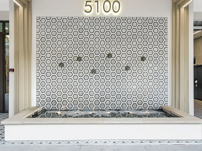 5100 Wilshire Blvd