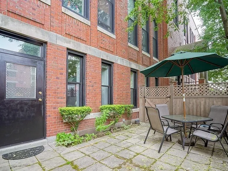 60 Gibson St #103 — Photo 18