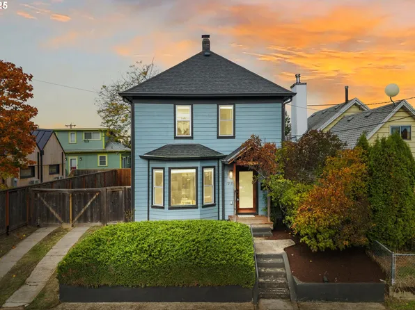 7217 N Catlin Ave, Portland, OR 97203