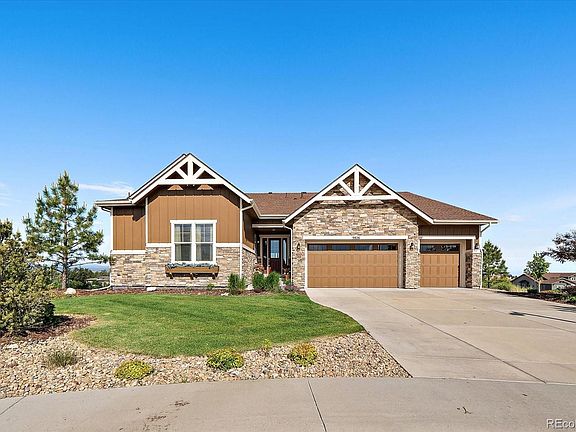 3rd image of 9826 Crimson Oak Court