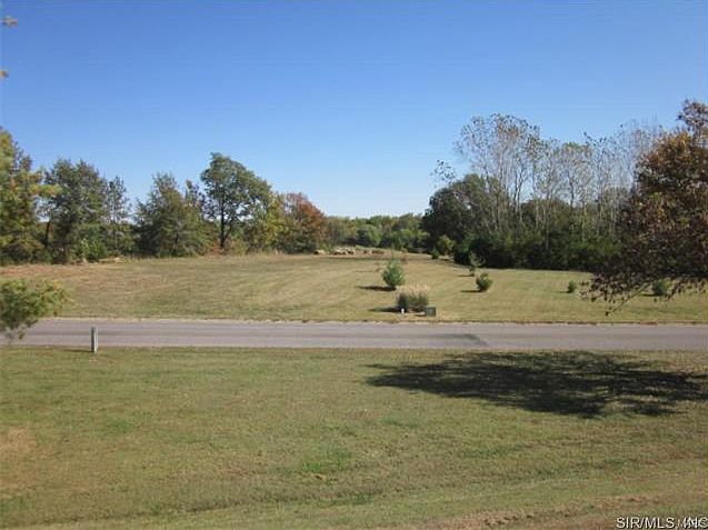 1st image of 5301 White Oak Dr