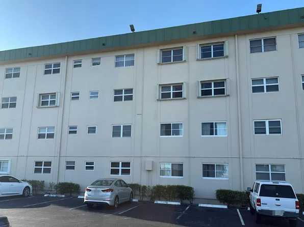 802 SE 7th St APT 404, Deerfield Beach, FL 33441