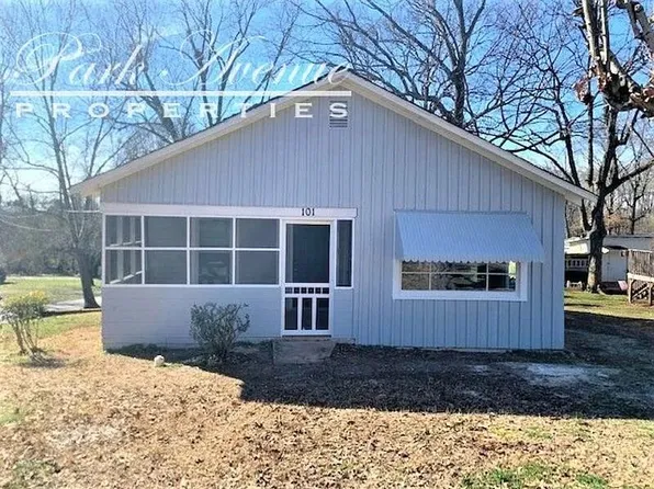 101 Fowler Ave, Lexington, NC 27292