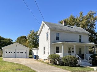702 NW 1st Ave, Galva, IL 61434