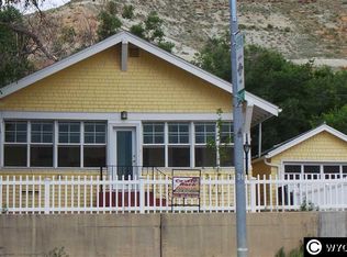 376 W Flaming Gorge Way, Green River, WY 82935