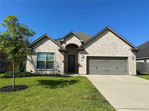 15605 Long Creek Ln, College Station, TX 77845