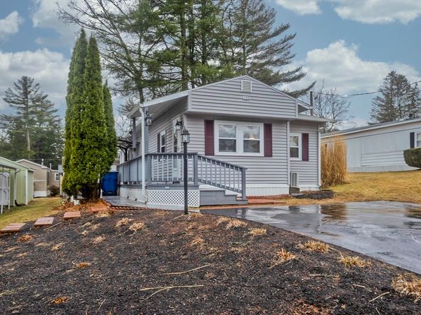 281 Chauncey Walker St #185, Belchertown, MA 01007