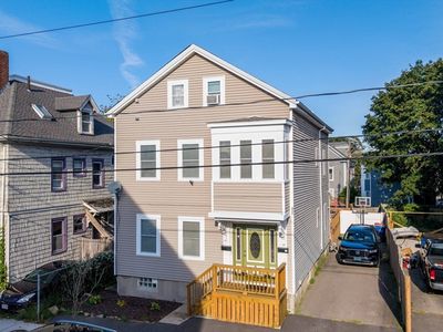 402 Cottage St, New Bedford, MA, 02740