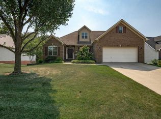 125 Carriage Ln, Georgetown, KY 40324