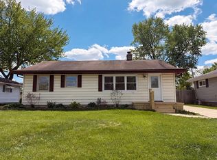 2831 Homecomer Dr, Grove City, OH 43123