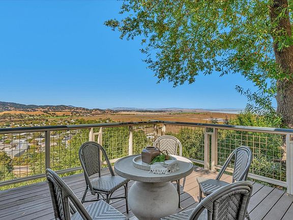 3rd image of 58 Sunny Oaks Drive