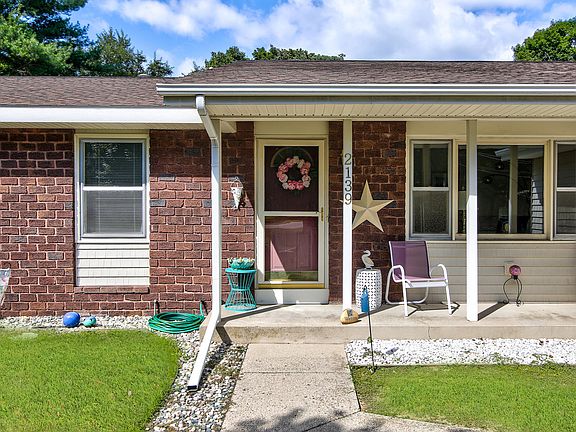 4th image of 2139 Marlacoba Dr