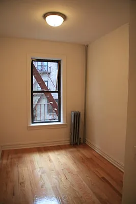 Rented by Lang Realty LLC | media 35