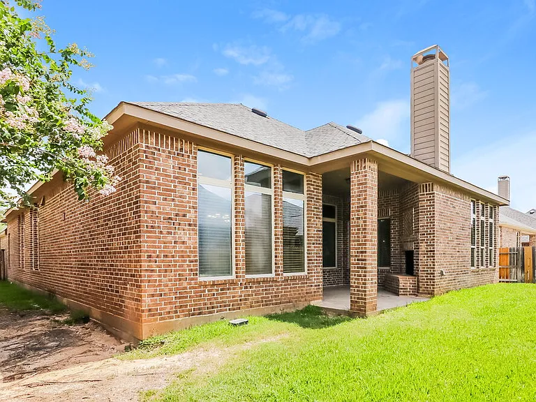 29023 Oldfield Ct — Photo 16