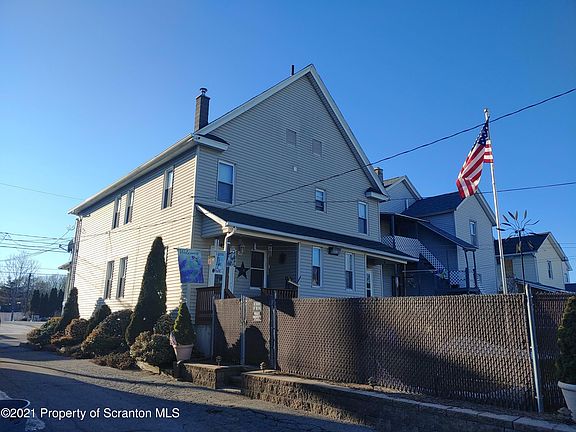 3rd image of 265 Railroad Ave #267