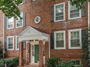 4810 29th St S APT A2, Arlington, VA 22206