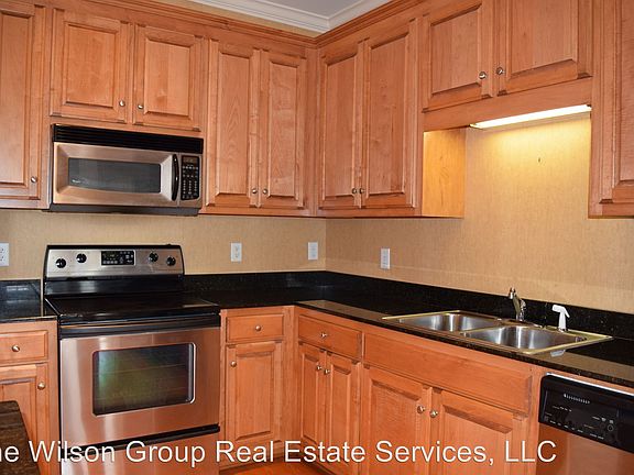 3rd image of 1803 Brentwood Pointe