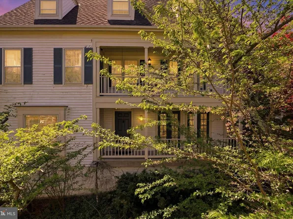 12845 Mill Brook Ct, Woodbridge, VA 22192