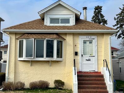 539 E Harrison Street, Long Beach, NY, 11561