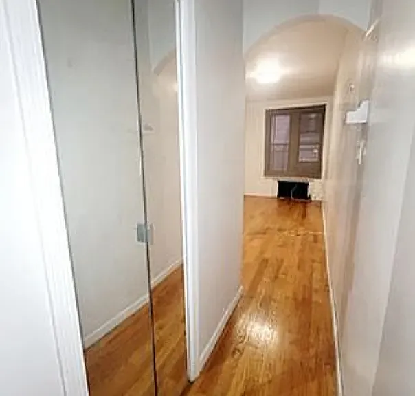 73 Lexington Ave #200 — Photo 4