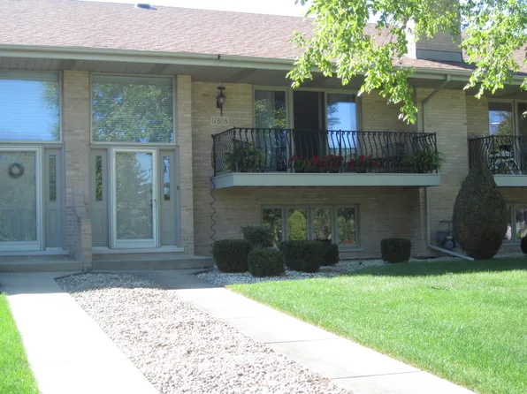 17808 Bos Dr #102, Orland Park, IL 60467