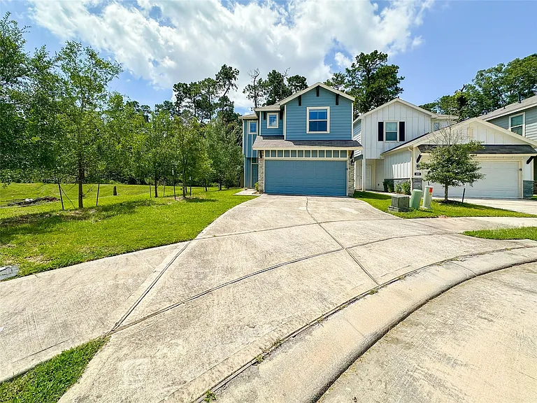 105 Camelot Place Ct — Photo 33