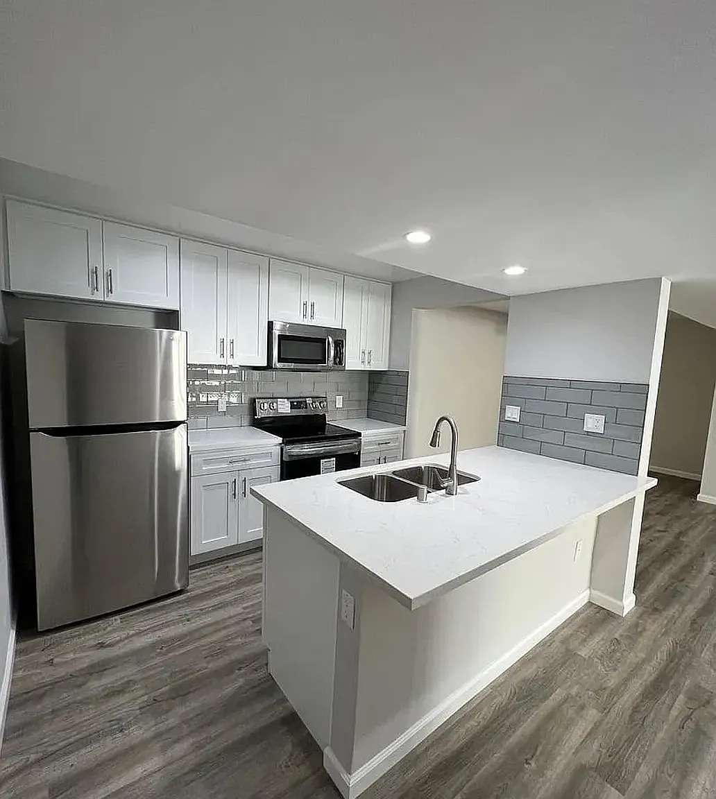 2 bed, 1250 sqft, $3,998 — Photo 1
